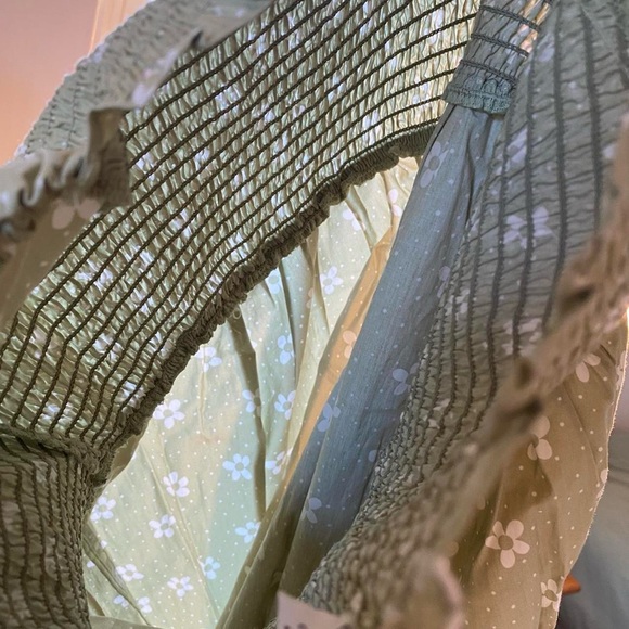 Light Green Floral Midi Peasant Babydoll Dress - Picture 7 of 8